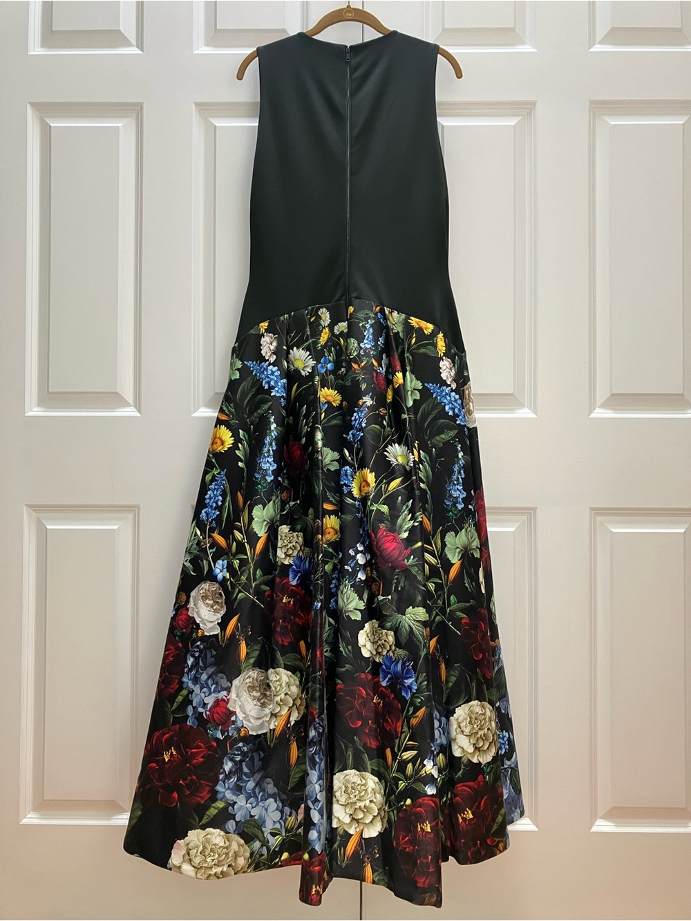 NWT Alice & Olivia Adley Drop Waist Black Floral Maxi Dress Gown Pockets size 14 - Picture 7 of 16